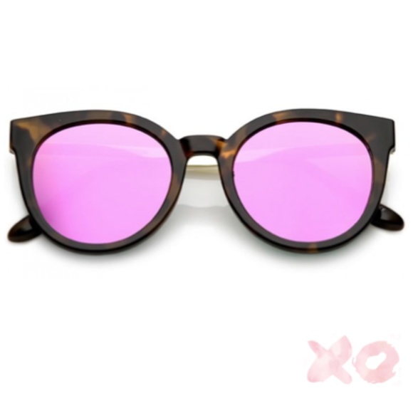 Classic Horn Rimmed Round Mirrored Sunglasses NEW! - Picture 5 of 5